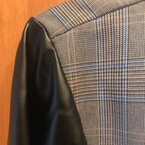 Andrew Christian bomber-style lightweight jacket - Picture 6 of 7